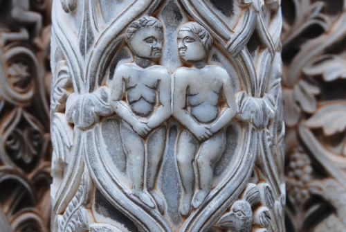 detail of a column in Monreale cloister